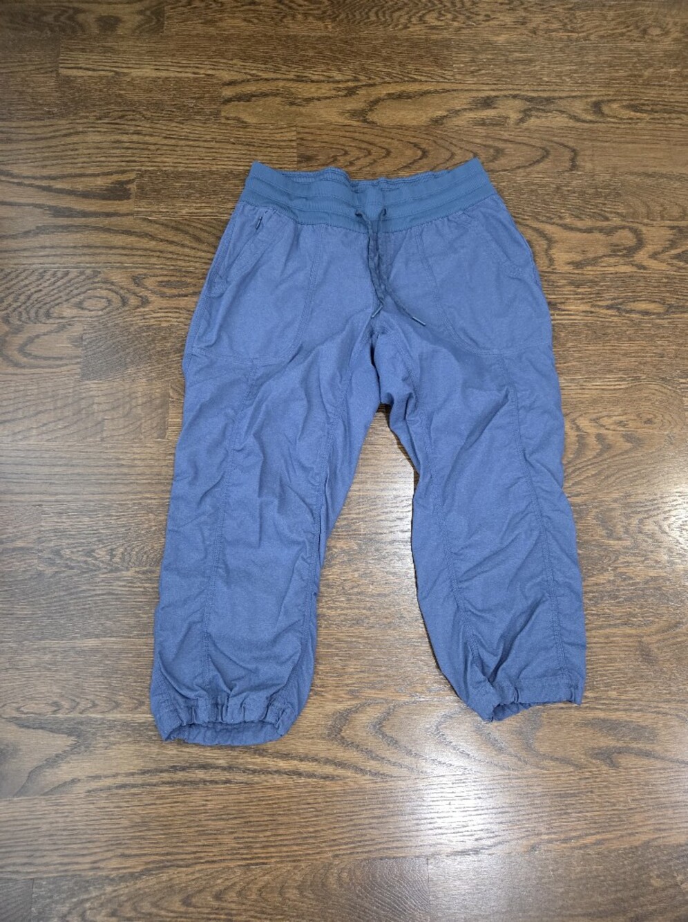The North Face Blue Elastic-Waist Capri Jogger Pants Sz.M